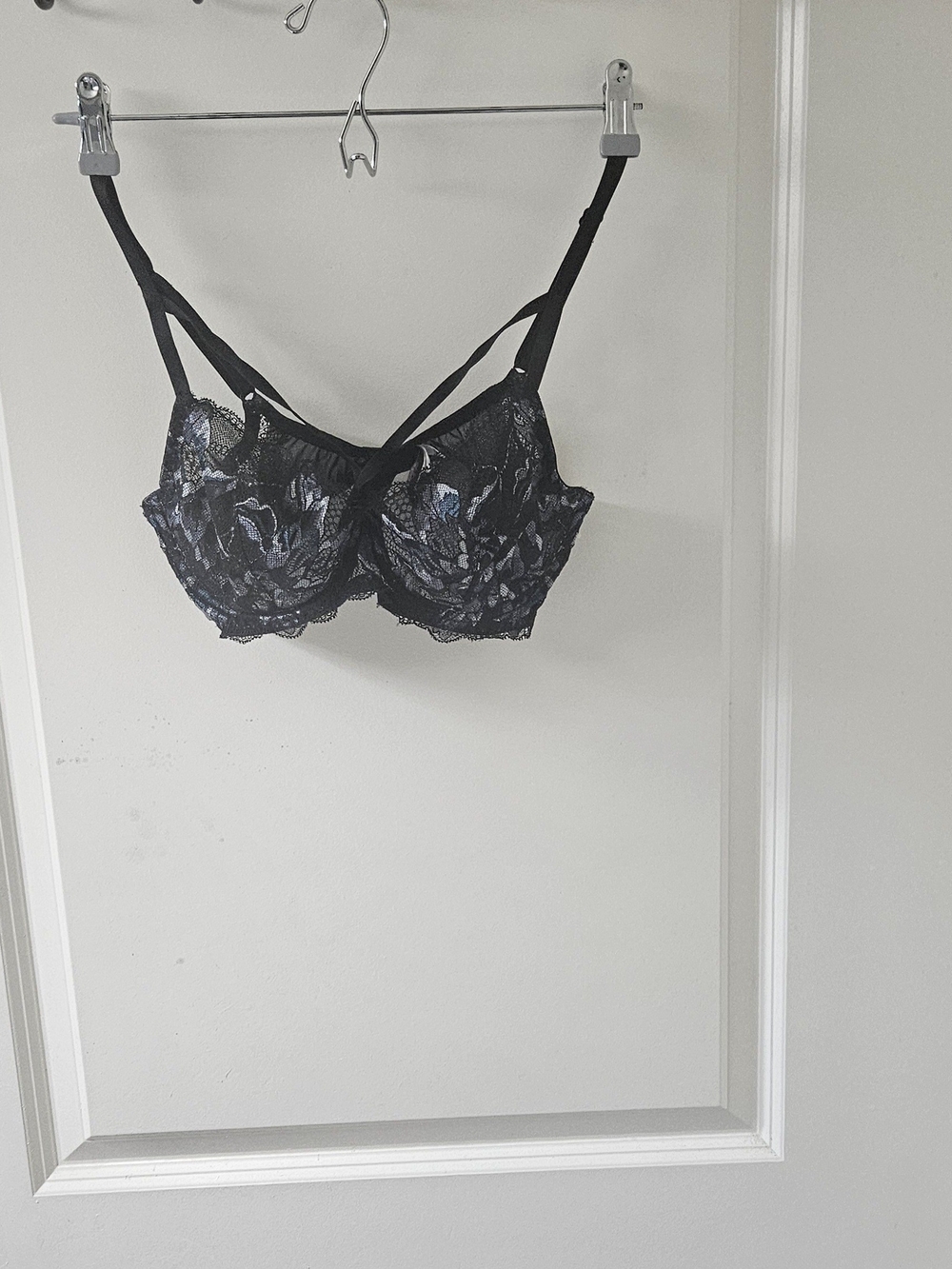 Cosabella Black Lace Underwire Bra with Blue Floral Embroidery - Picture 3 of 13
